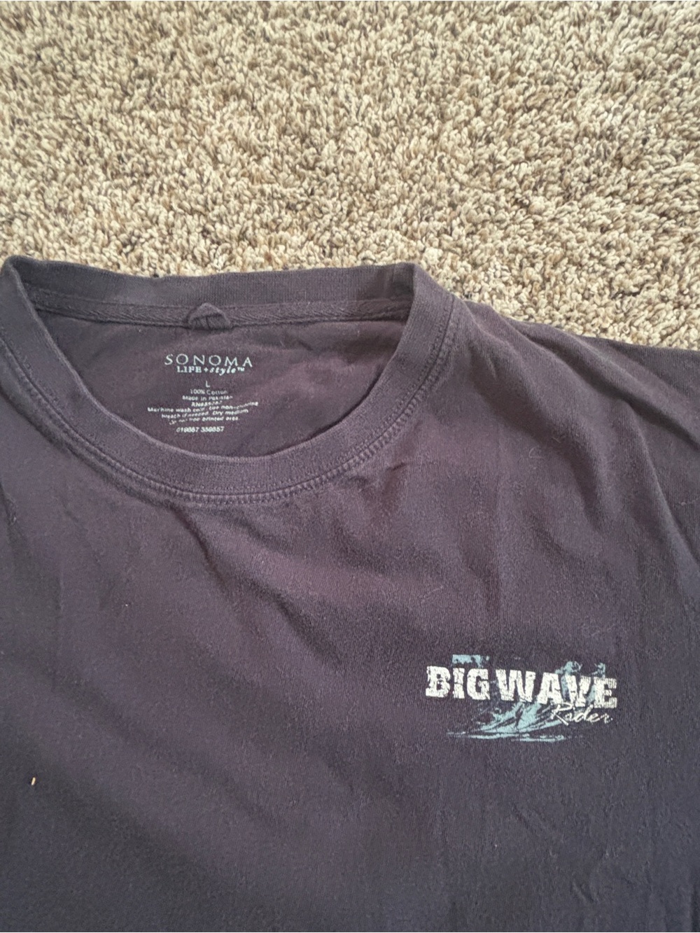 Sonoma Black Short-Sleeve 'Big Wave' Graphic Tee - Picture 2 of 2